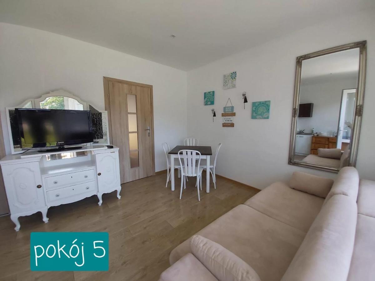 Willa Wieniotowo Apartamenty Przy Lesie I Plazy Ap Am Wald Und Strand Ustronie Morskie Kültér fotó