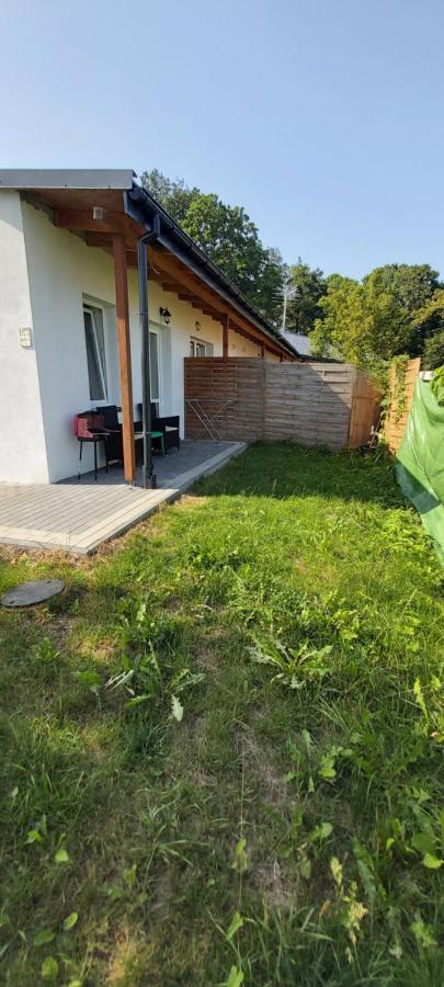 Willa Wieniotowo Apartamenty Przy Lesie I Plazy Ap Am Wald Und Strand Ustronie Morskie Kültér fotó